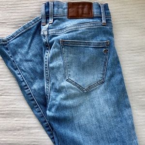 Madewell light wash skinny crop | size 26